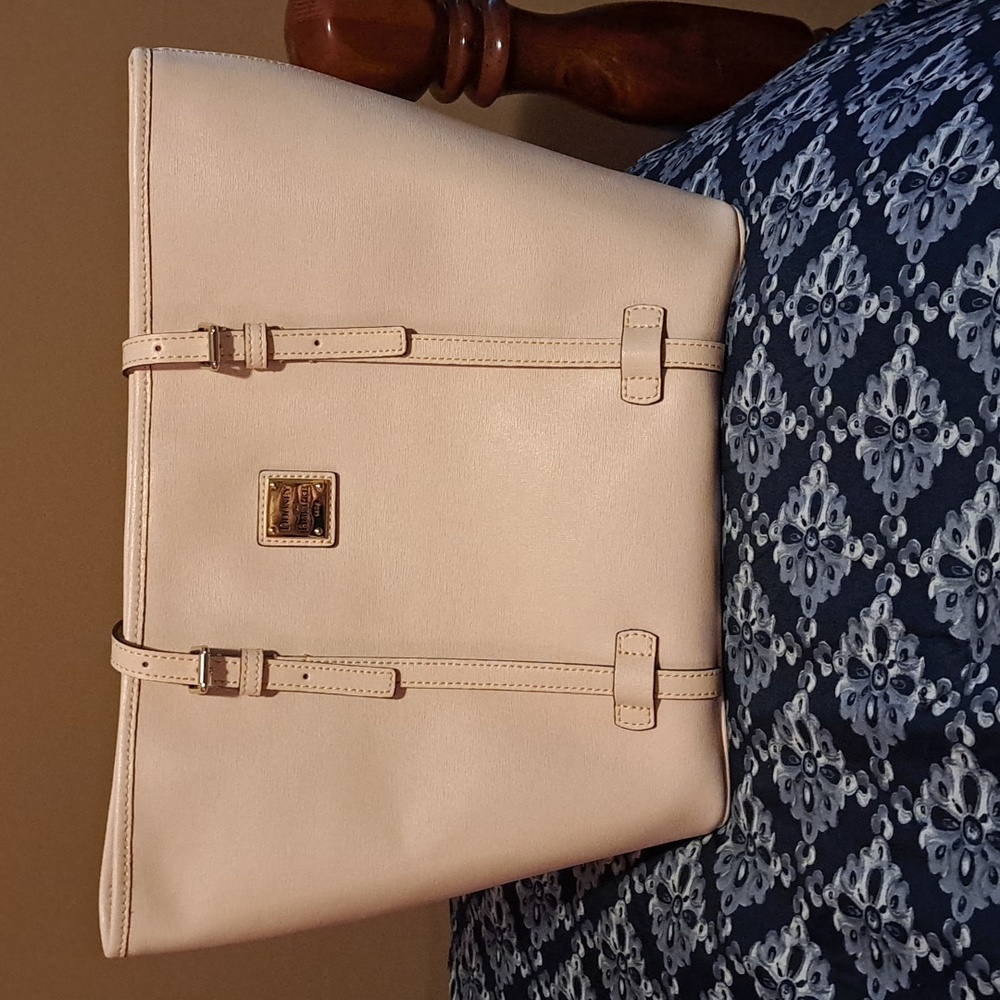 Dooney & Bourke Blush Pink leatherTote Bag